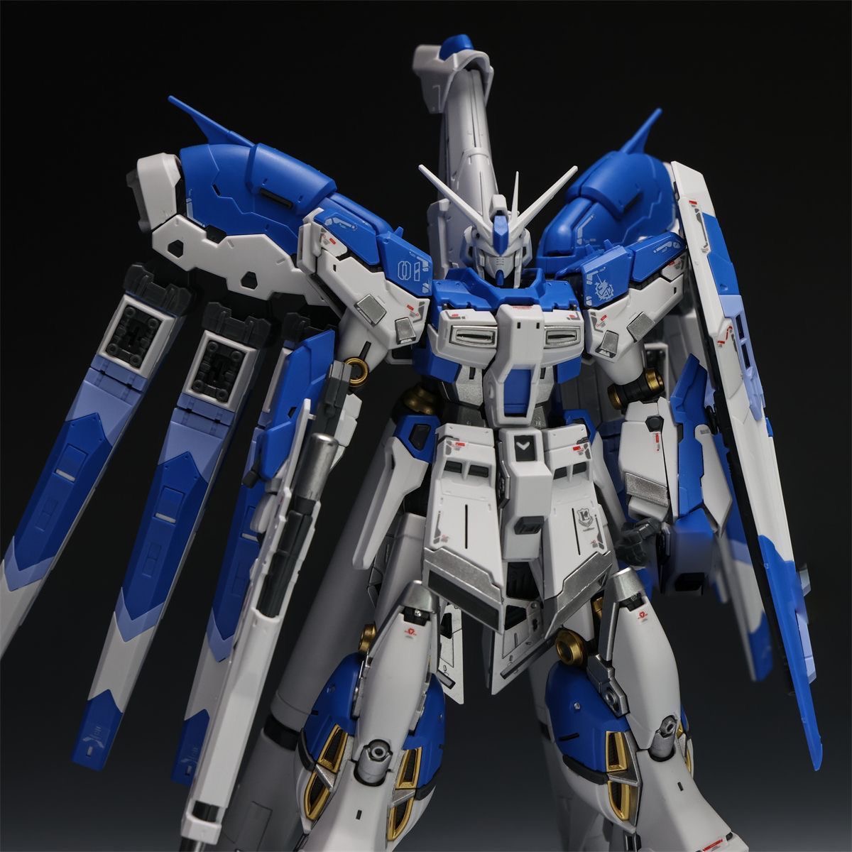 طقم تجميع نموذج هاي-في غاندام  - مراجعة Model Kit Mecha وسعره