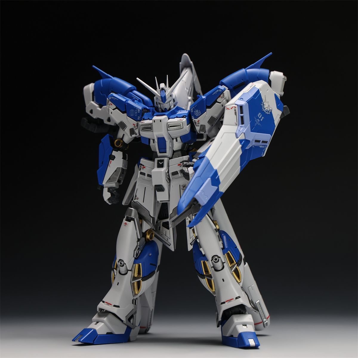 طقم تجميع نموذج هاي-في غاندام  - مراجعة Model Kit Mecha وسعره