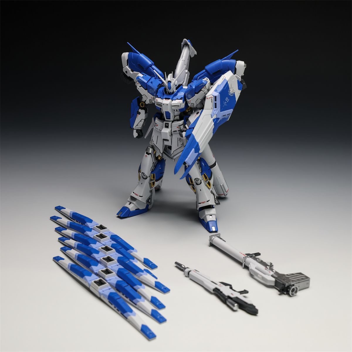 طقم تجميع نموذج هاي-في غاندام  - مراجعة Model Kit Mecha وسعره