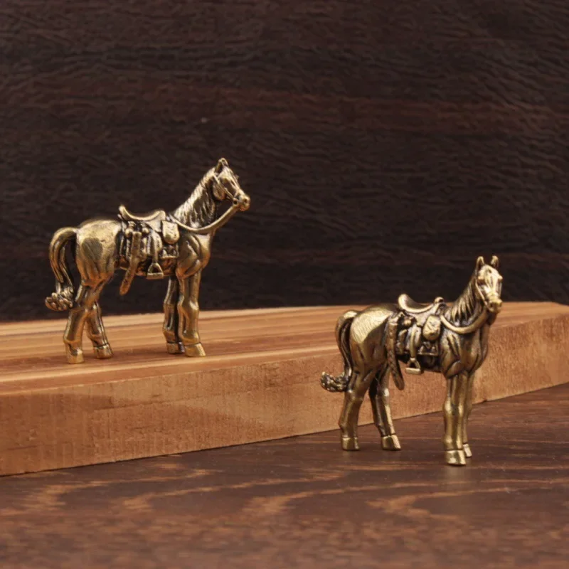 تمثال حصان للزينة المنزلية، رم - مراجعة Model Kit Horse وسعره