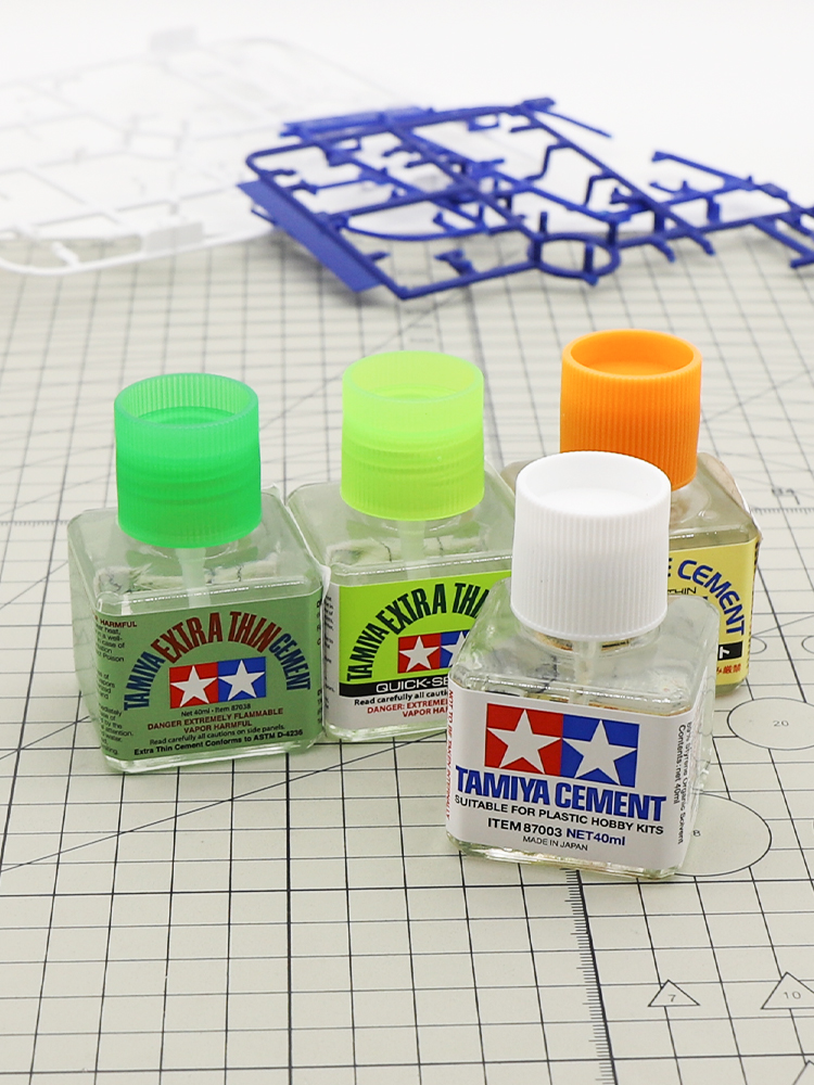 تاميا الاسمنت السائل للنموذج - مراجعة Tamiya Model Paint Set وسعره