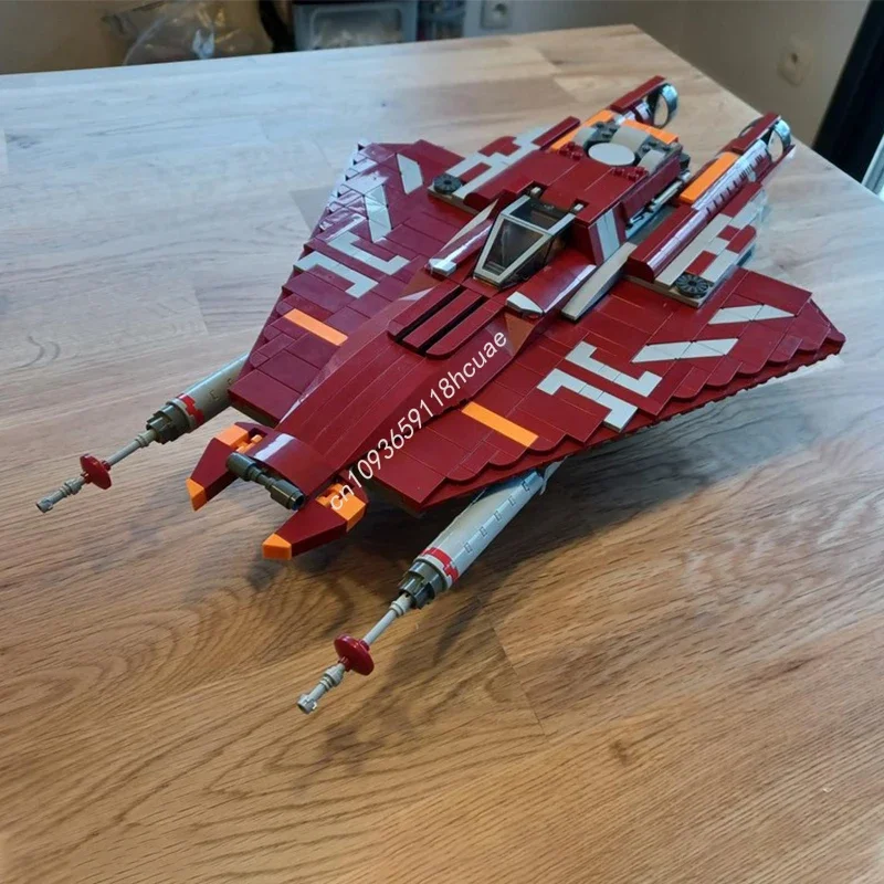 771 قطعة من مكعبات البناء على  - مراجعة Lego Set Creator وسعره
