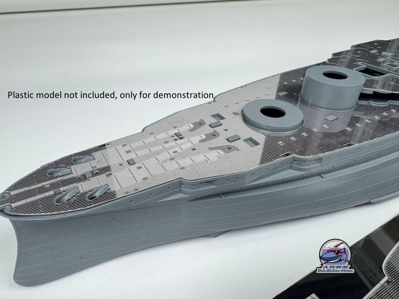 1/350 مقياس سطح معدني ل CY102  - مراجعة Model Kit Uss Arizona وسعره