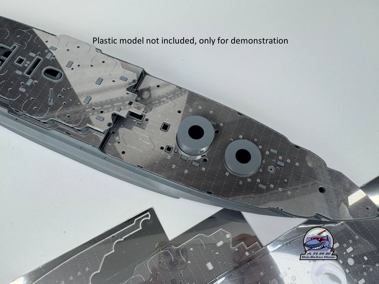 1/350 مقياس سطح معدني ل CY102  - مراجعة Model Kit Uss Arizona وسعره