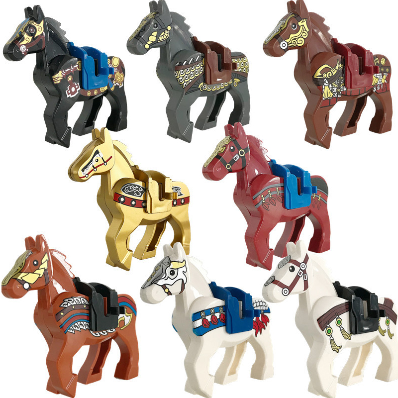 MOC اللبنات العسكرية في العصور - مراجعة Model Kit Horse وسعره
